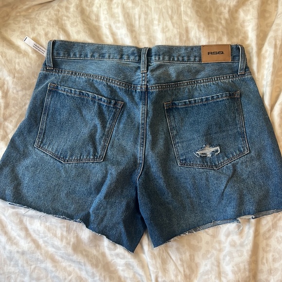RSQ Women’s Jean Shorts - Mid Length size 30 - Picture 4 of 4